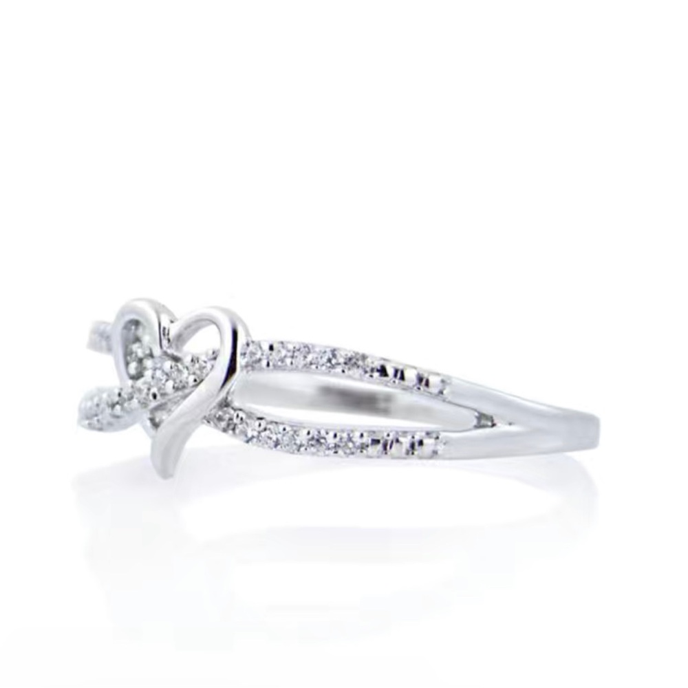 5/$35 Infinity Heart Inlaid Rhinestone Ring - Picture 2 of 3